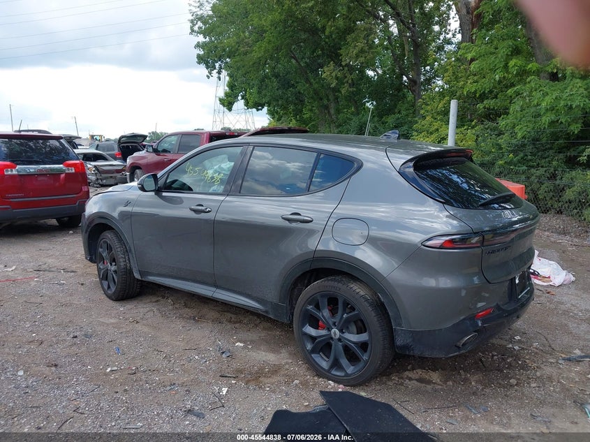 Vin: zacpdfcw3r3a22336, lot: 46043107, dodge hornet r/t eawd 20243