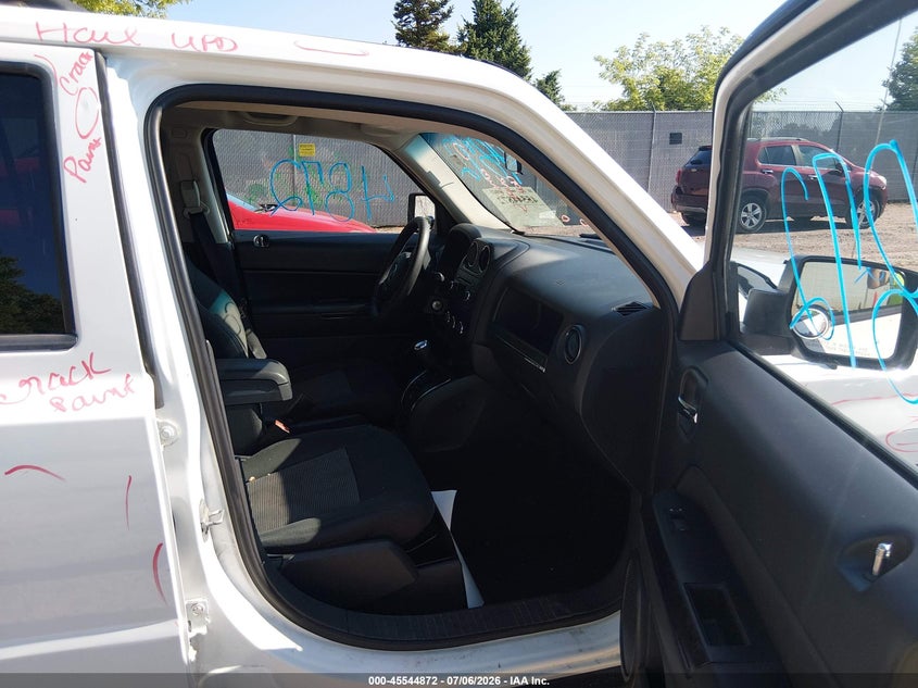2013 JEEP PATRIOT auction photo 5