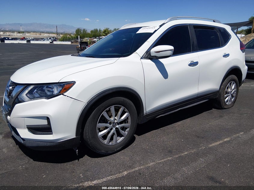 2017 NISSAN ROGUE auction photo 2