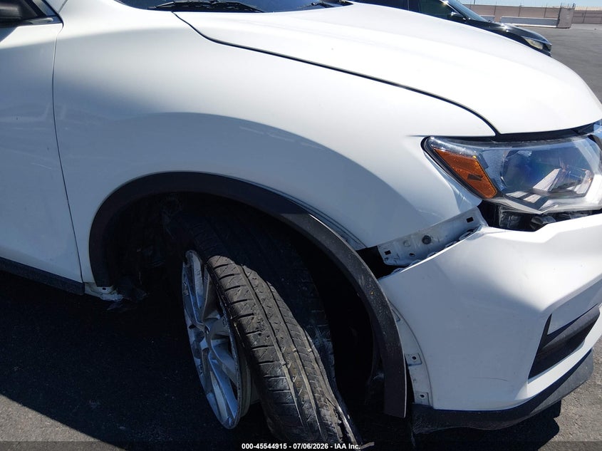 2017 NISSAN ROGUE auction photo 6
