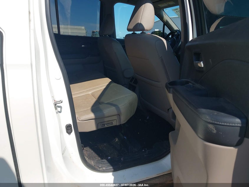 2017 Honda Ridgeline Rtl-T VIN: 5FPYK2F6XHB011127 Lot: 45544927