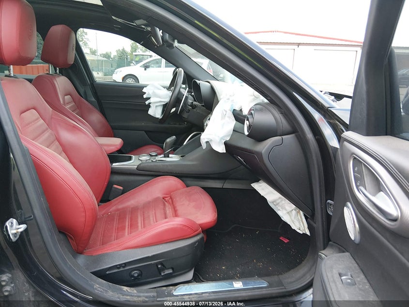 ALFA-ROMEO GIULIA 2022 VIN ZARFANBN3N7654105