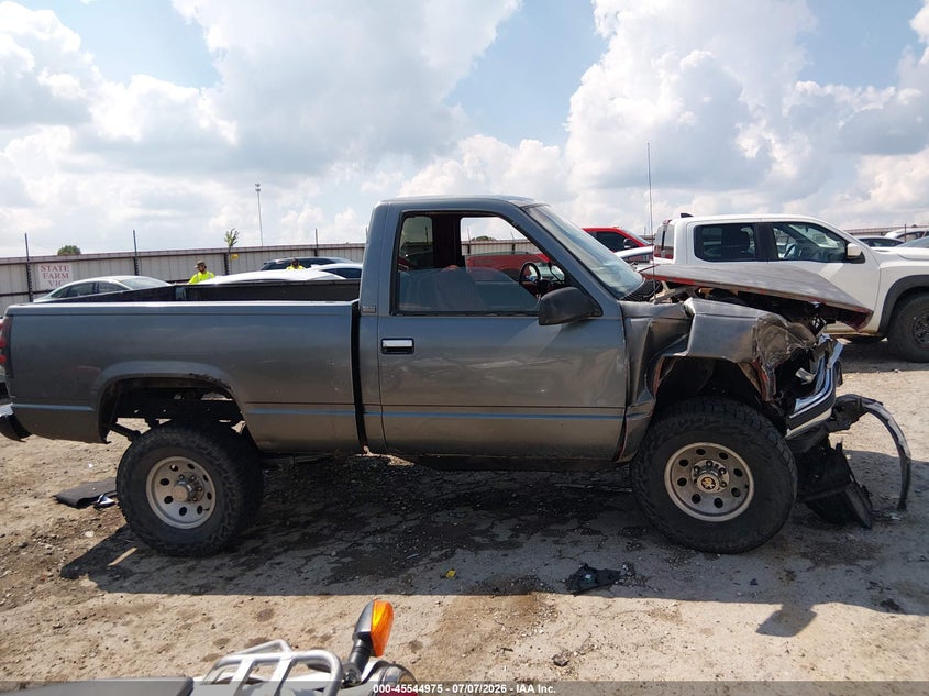 1989 Chevrolet Gmt-400 K1500 VIN: 1GCDK14K0KZ245652 Lot: 45544975
