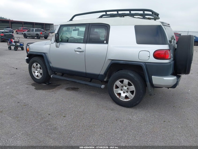 AtlanticExpress - Toyota FJ Cruiser