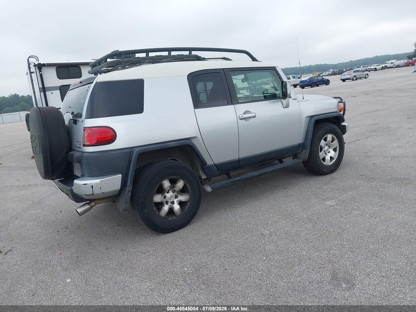 AtlanticExpress - Toyota FJ Cruiser