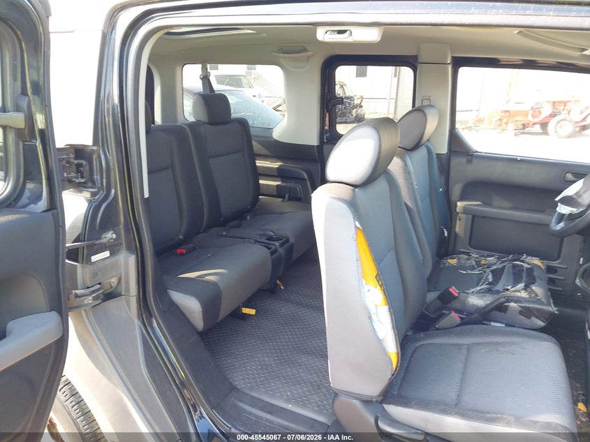 2004 HONDA ELEMENT auction photo 8