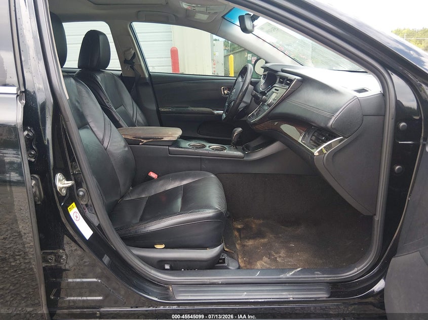 2014 TOYOTA AVALON auction photo 5