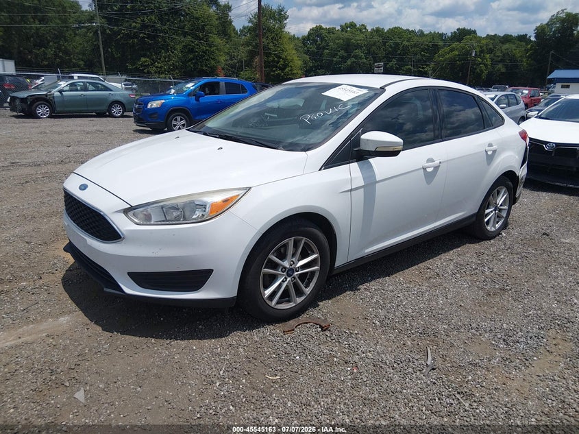 Vin: 1fadp3f2xfl292244, lot: 46043432, ford focus se 20152