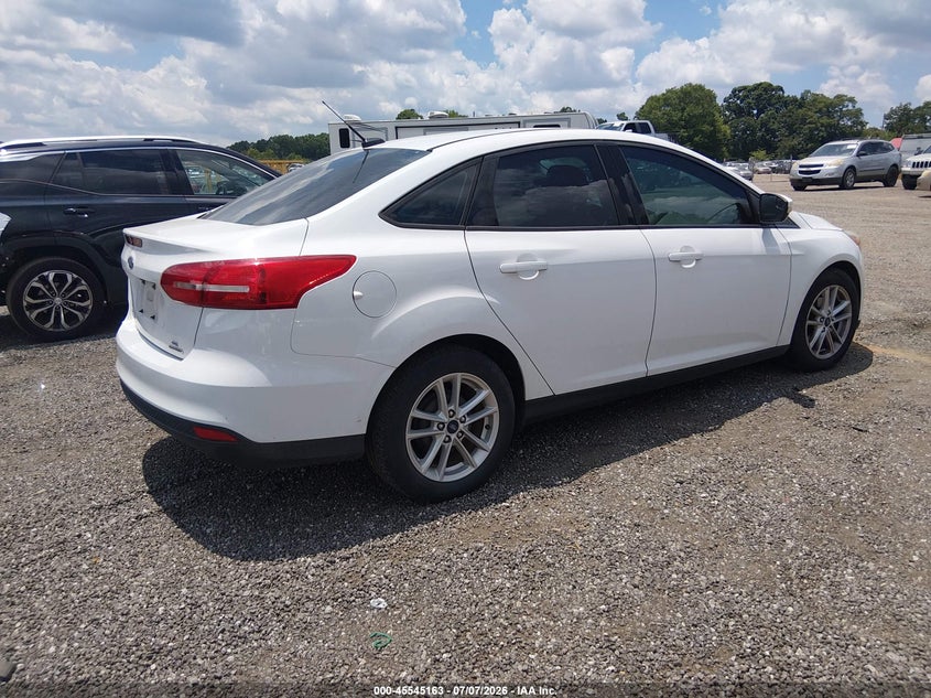 Vin: 1fadp3f2xfl292244, lot: 46043432, ford focus se 20154