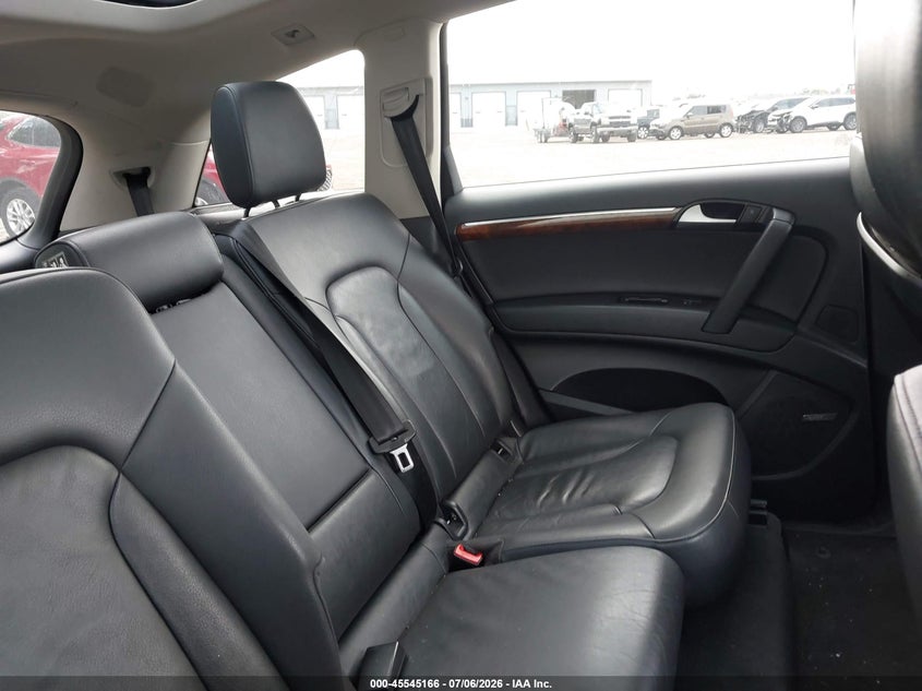 AUDI Q7 2014 VIN WA1LGAFE5ED019400