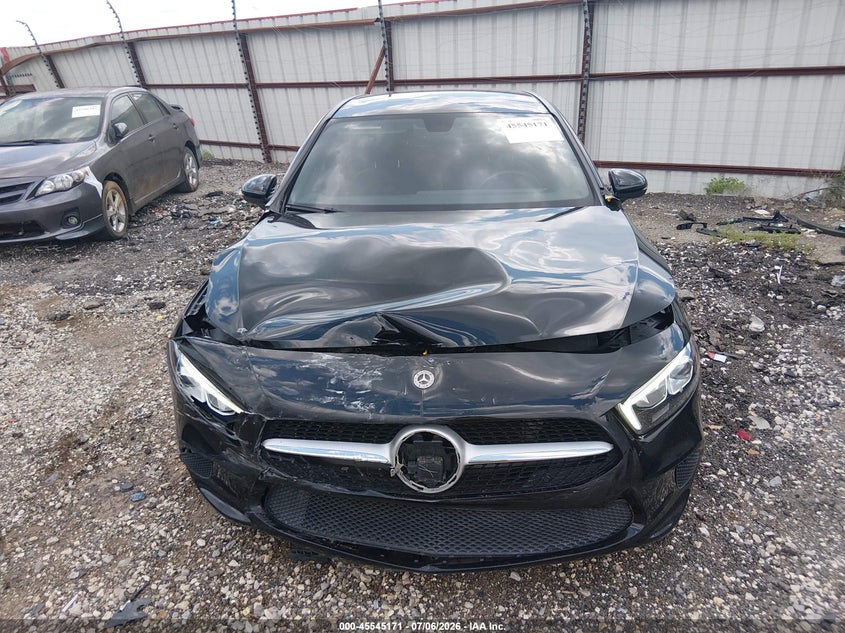 2020 Mercedes-Benz A 220 VIN: W1K3G4EB5LJ205652 Lot: 45545171