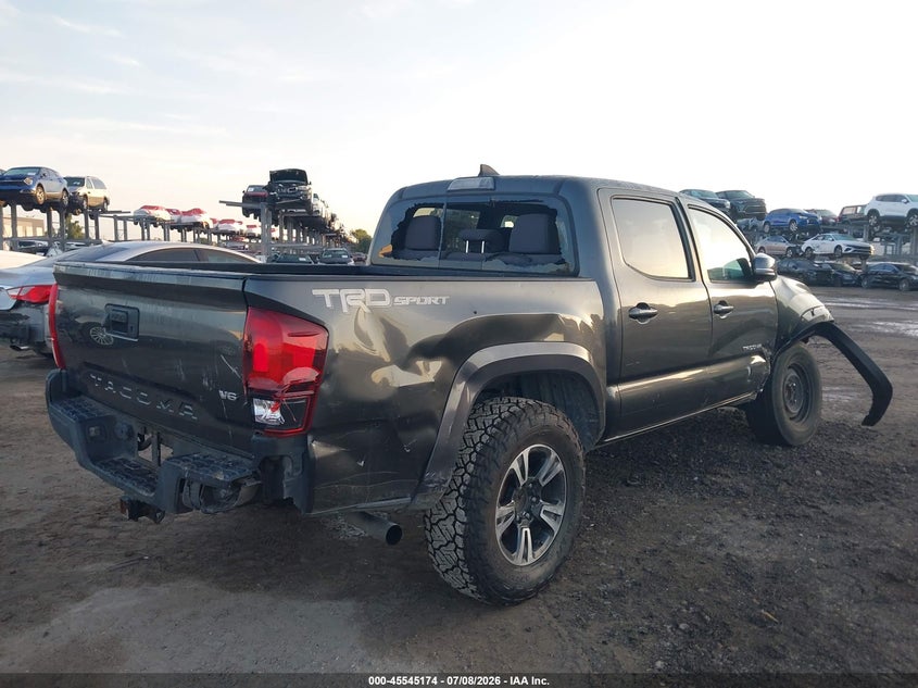2018 TOYOTA TACOMA auction photo 4