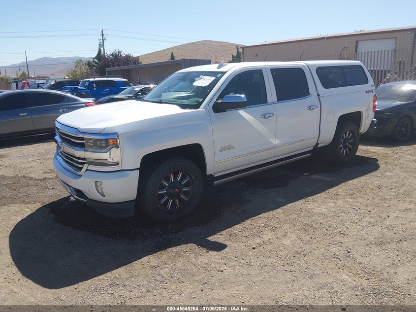 3GCUKTEC4JG634327 2018 Chevrolet Silverado 1500 High Country photo 1