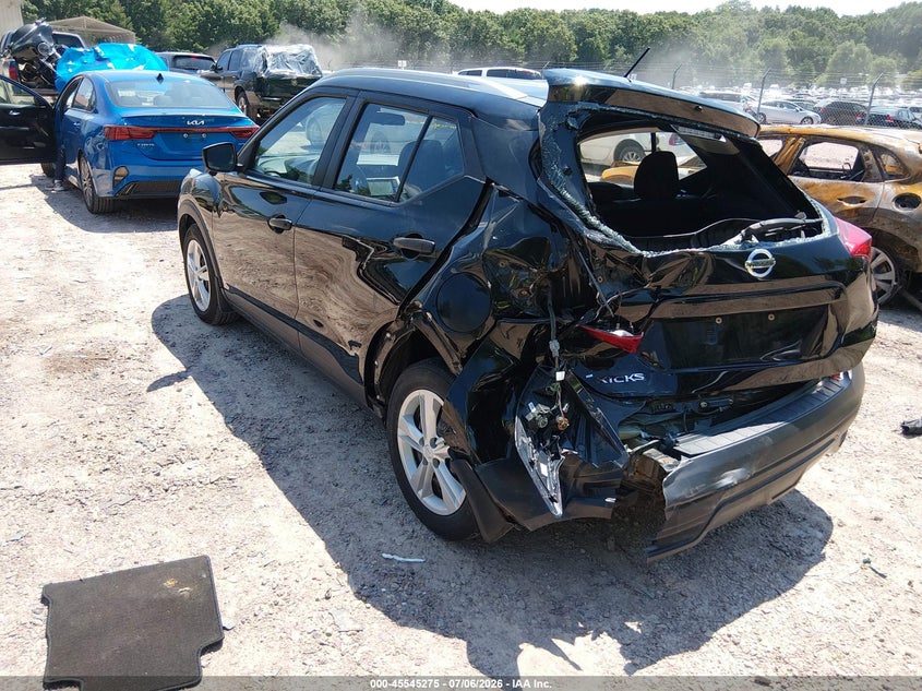 2018 NISSAN KICKS auction photo 3