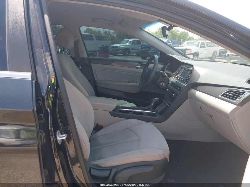 2015 HYUNDAI SONATA SEDAN 2.4L I-4 DI, DOHC, VVT, 185HP