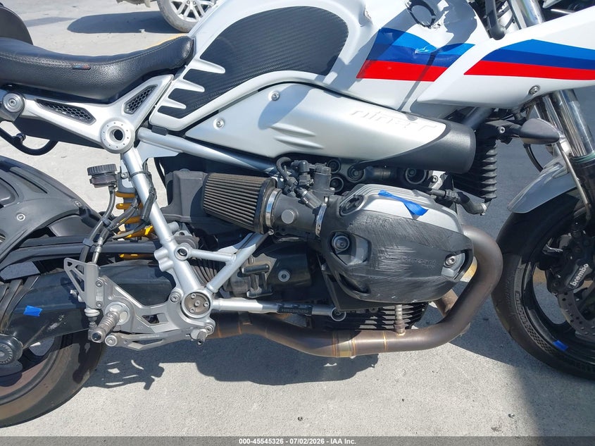 2017 BMW R NINE T auction photo 8