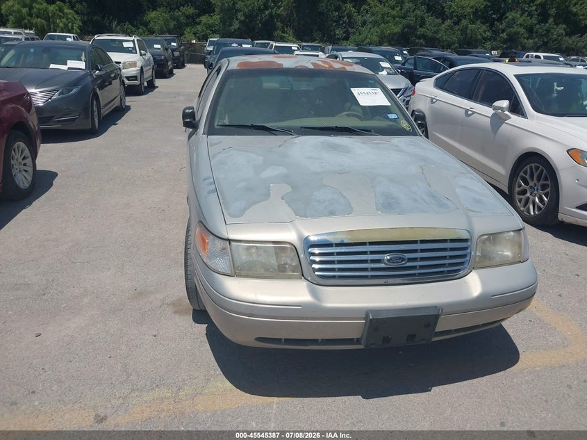 2008 FORD CROWN VICTORIA auction photo 6