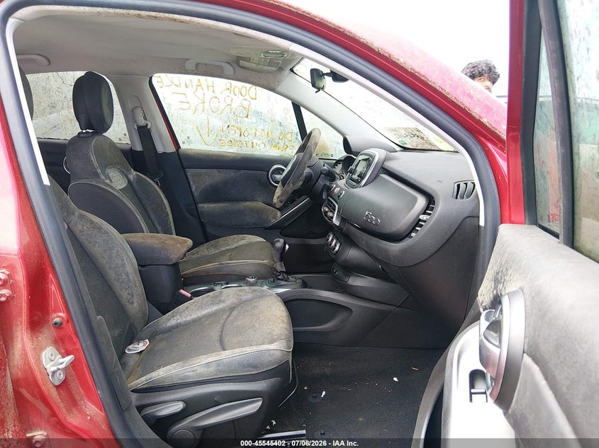 2016 FIAT 500X auction photo 5