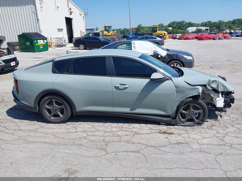 2026 KIA K4 SEDAN 2.0L I-4 DOHC, VVT, 147HP