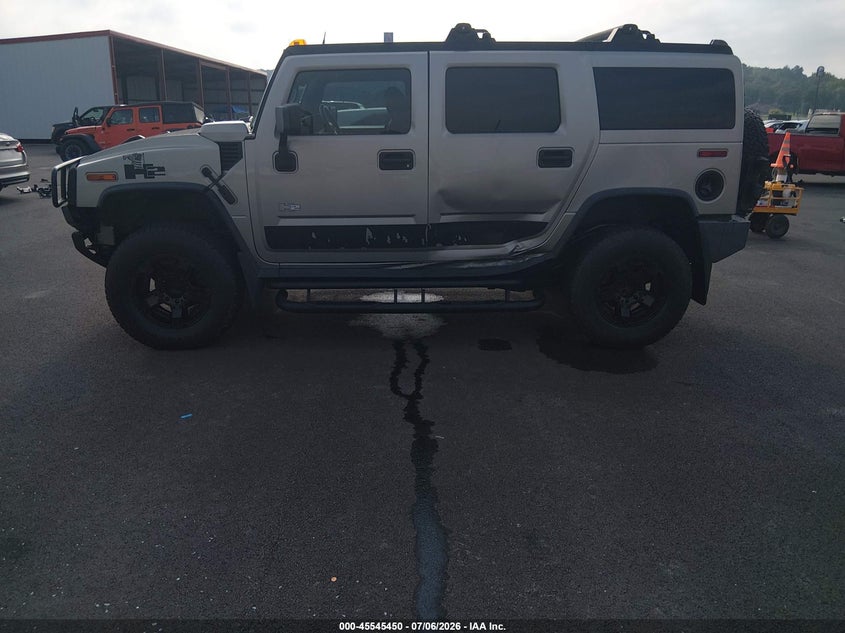 2004 Hummer H2 VIN: 5GRGN23UX4H105774 Lot: 45545450