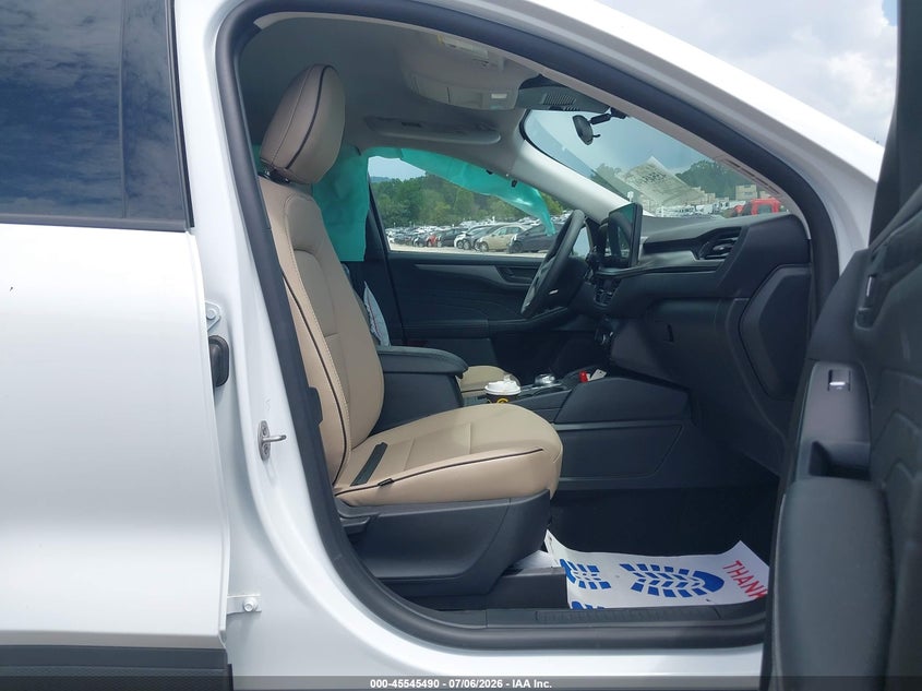 2026 FORD ESCAPE SPORT UTILITY VEHICLE 1.5L I-3 DI, DOHC, VVT, TURBO, 180HP