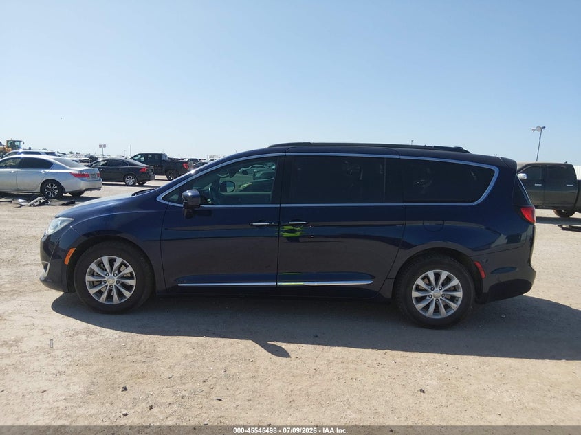 CHRYSLER PACIFICA - zdjęcie 14