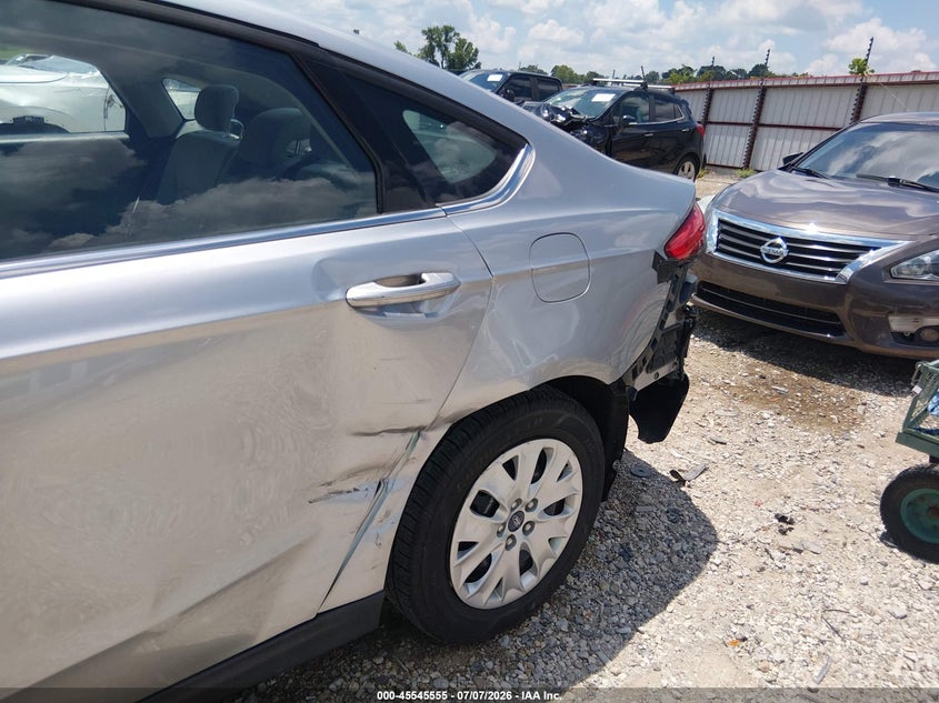 2020 FORD FUSION auction photo 6