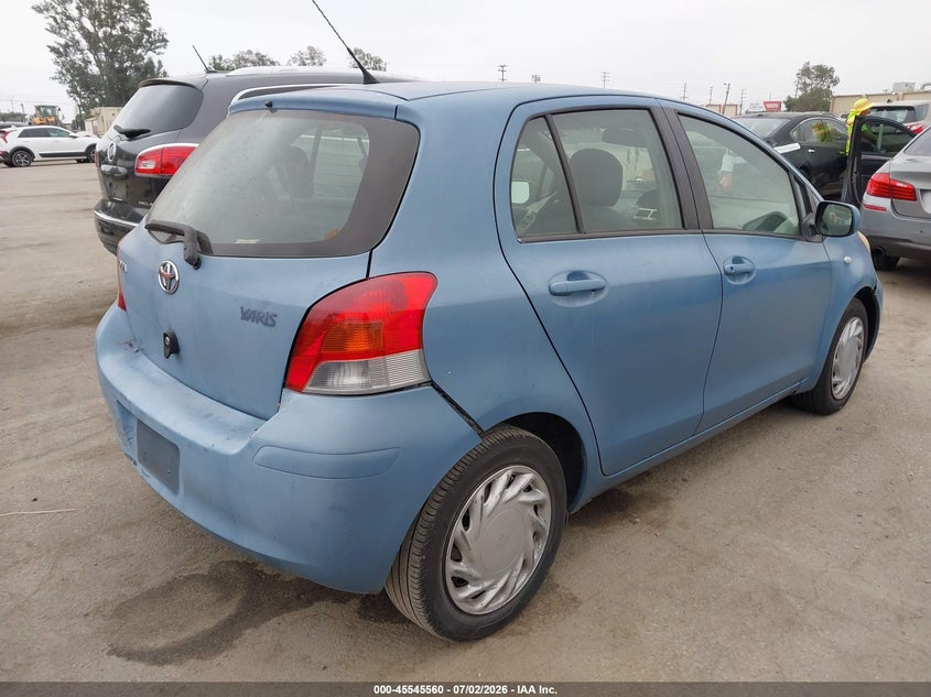 2009 TOYOTA YARIS auction photo 4
