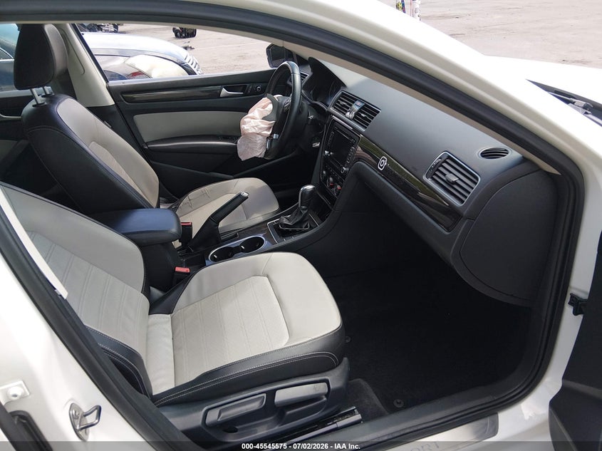 2014 VOLKSWAGEN PASSAT SEDAN 1.8L I-4 DI, DOHC, VVT, TURBO, 170HP