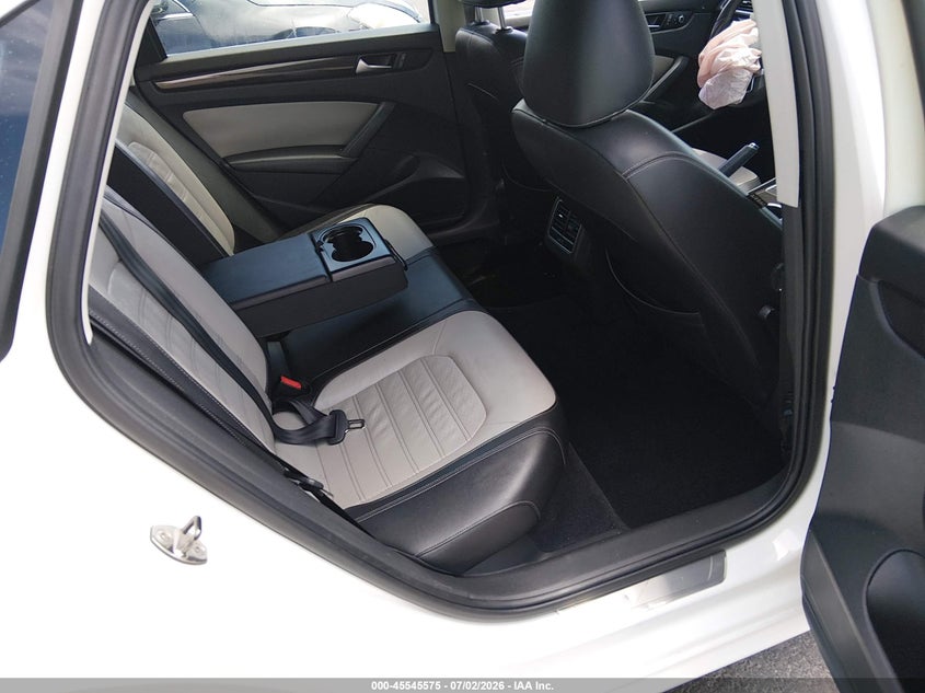 2014 VOLKSWAGEN PASSAT SEDAN 1.8L I-4 DI, DOHC, VVT, TURBO, 170HP