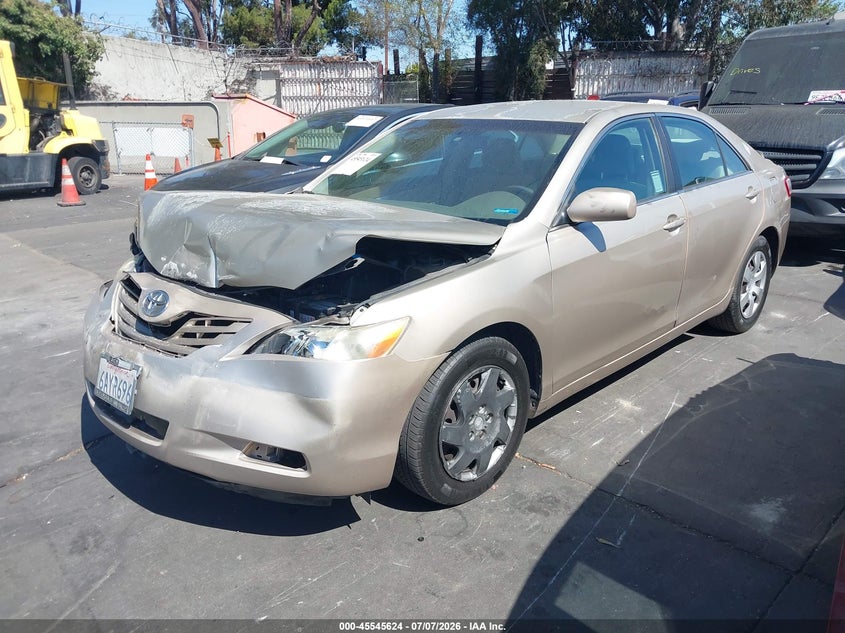 2007 Toyota Camry Le V6, Front End, IAAI, VIN 4T1BK46K57U548206 — photo 2