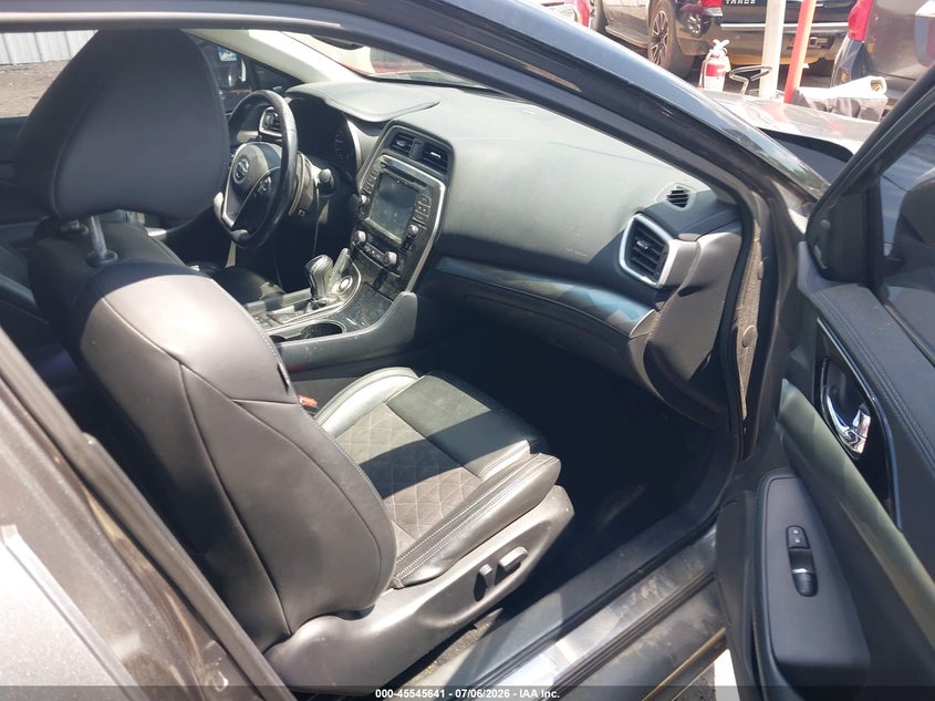 2017 NISSAN MAXIMA auction photo 5