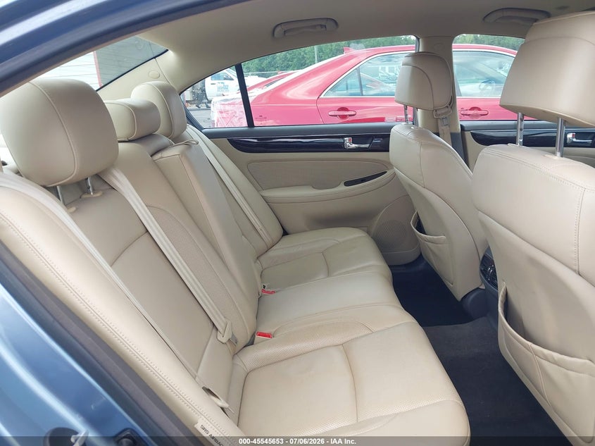 2011 Hyundai Genesis 3.8 VIN: KMHGC4DE3BU113287 Lot: 45545653