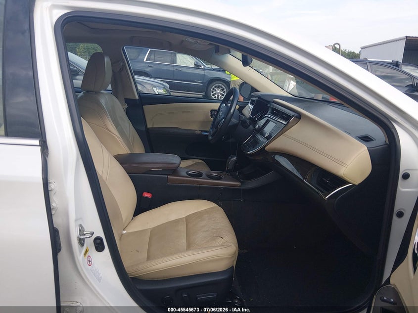 2013 TOYOTA AVALON HYBRID auction photo 5
