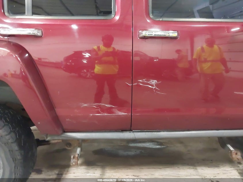 2008 HUMMER H3 SUV auction photo 6