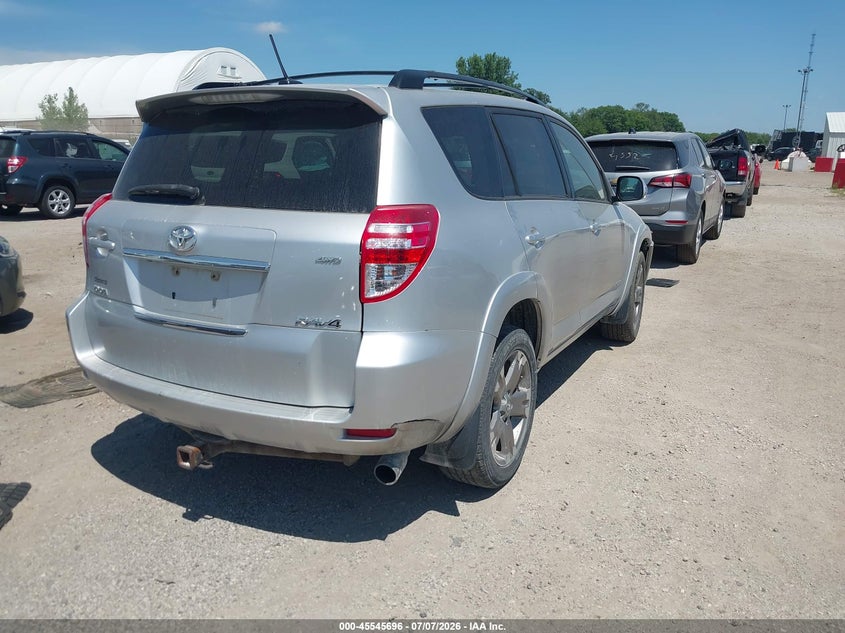 2010 TOYOTA RAV4 auction photo 4