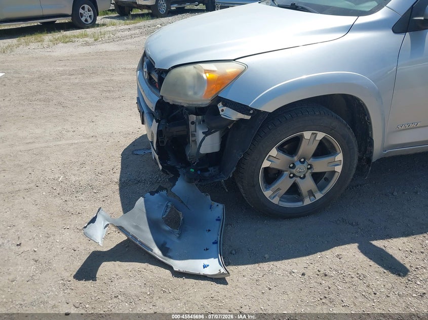 2010 TOYOTA RAV4 auction photo 6