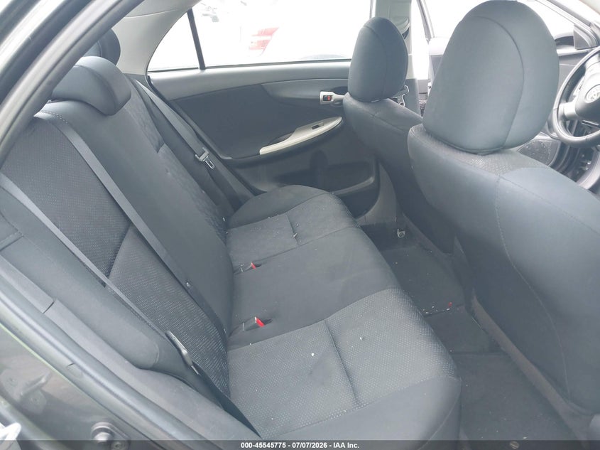 2010 TOYOTA COROLLA auction photo 8