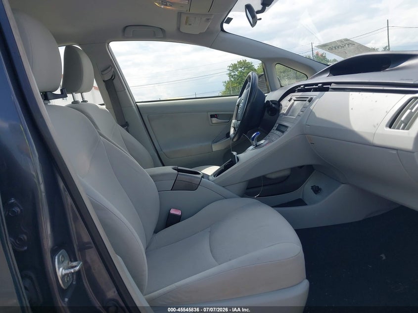 TOYOTA PRIUS 2013 VIN JTDKN3DU8D5650082