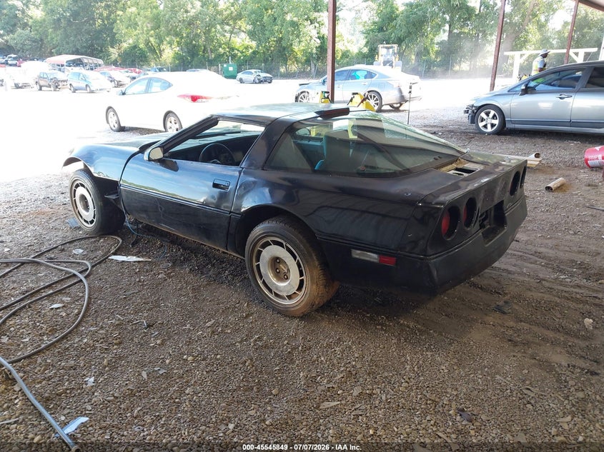 1986 CHEVROLET CORVETTE auction photo 3