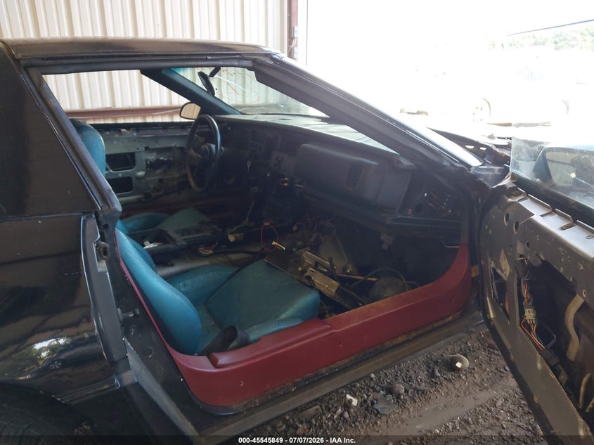1986 CHEVROLET CORVETTE auction photo 5