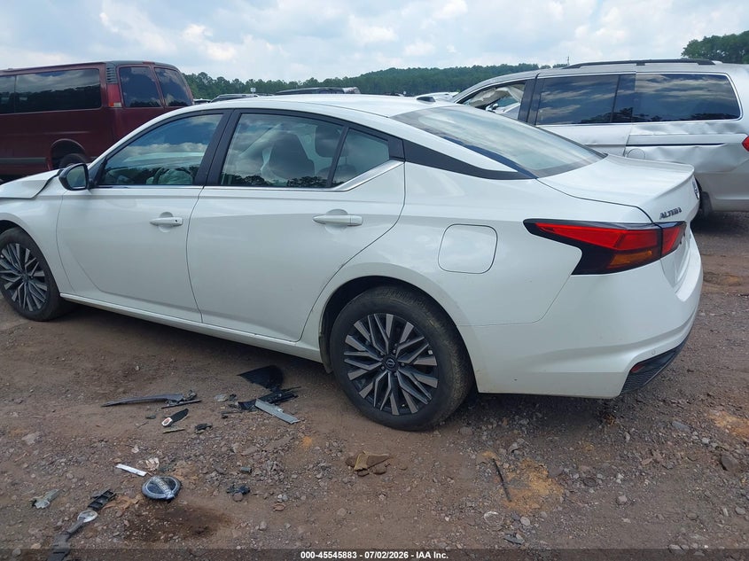 Vin: 1n4bl4dw6tn318904, lot: 46044152, nissan altima sv awd 20263
