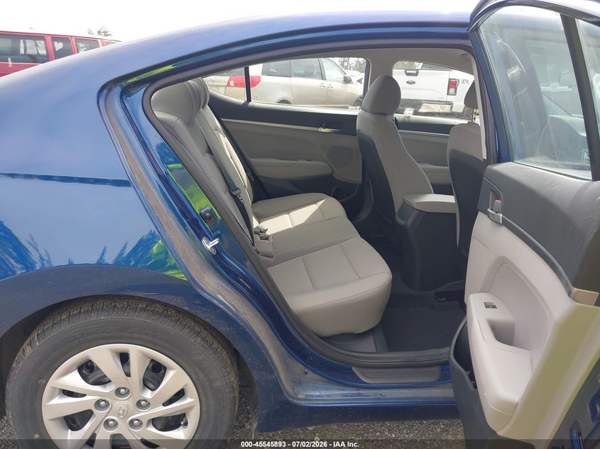 2020 HYUNDAI ELANTRA auction photo 8
