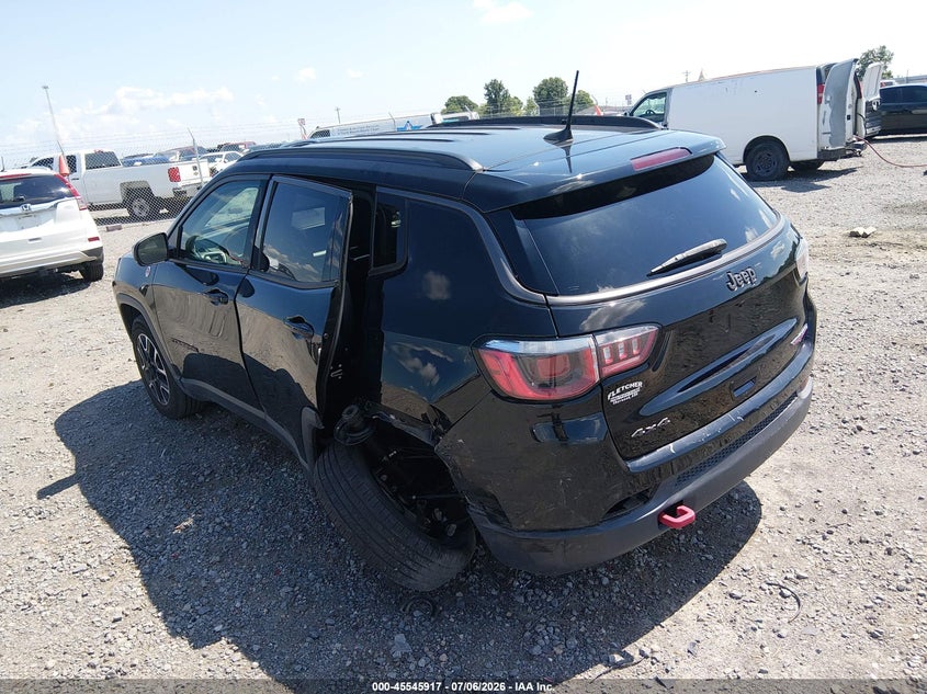 2020 JEEP COMPASS auction photo 3