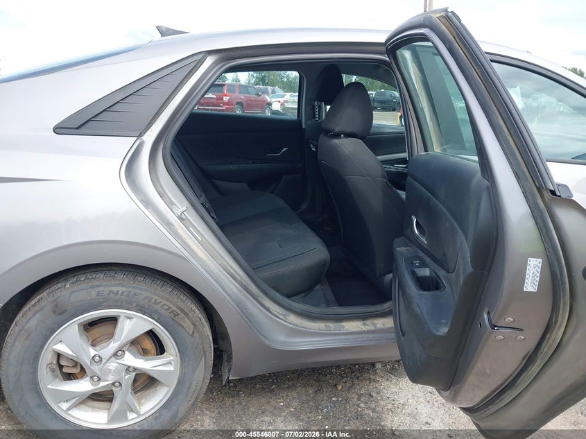 2023 Hyundai Elantra Se VIN: KMHLL4AG9PU555213 Lot: 45546007