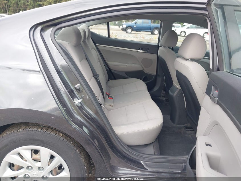 2020 HYUNDAI ELANTRA auction photo 8