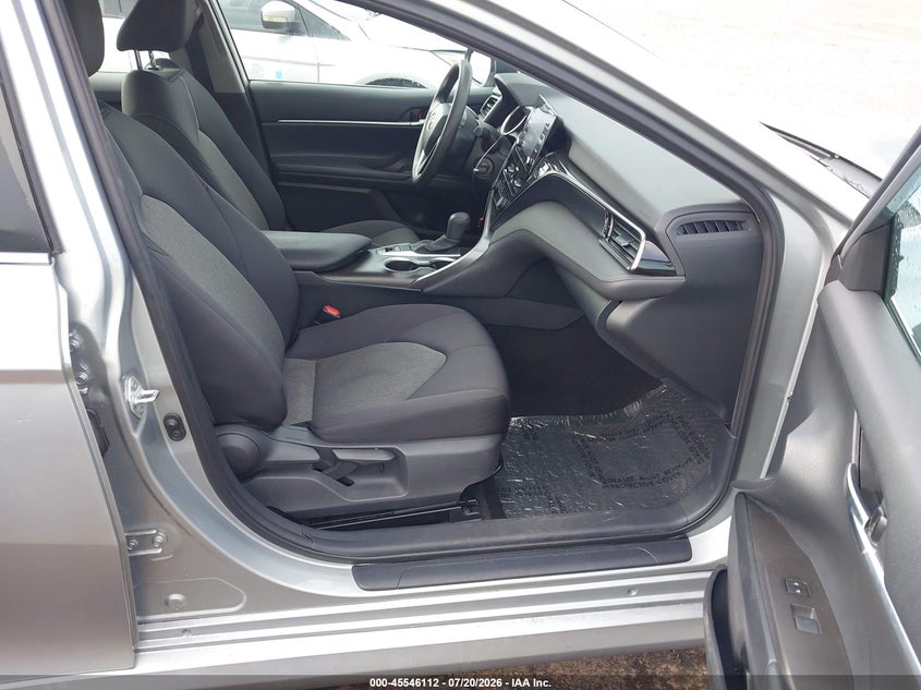 TOYOTA CAMRY - zdjęcie 5