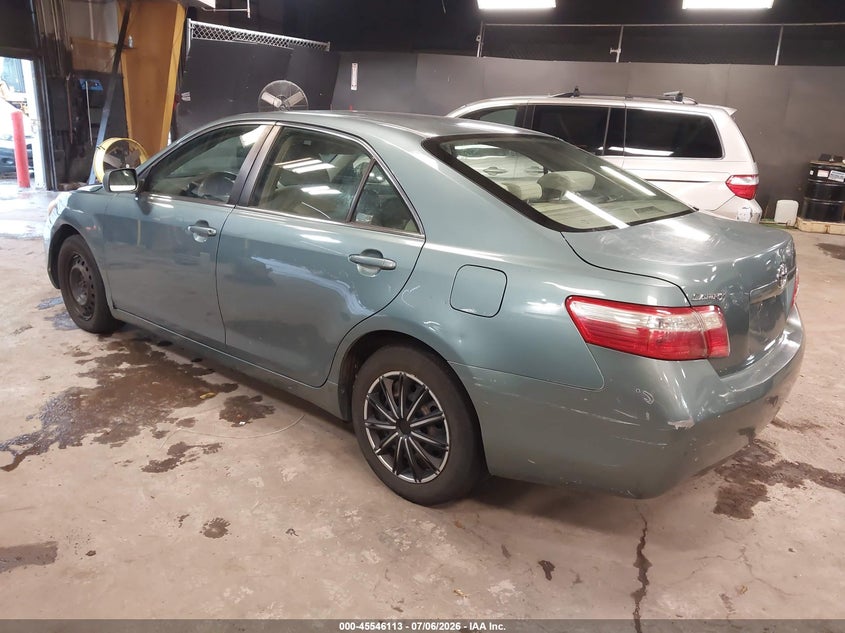 2009 TOYOTA CAMRY auction photo 3