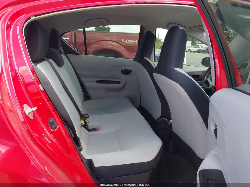 2013 Toyota Prius C One VIN: JTDKDTB32D1038772 Lot: 45546248