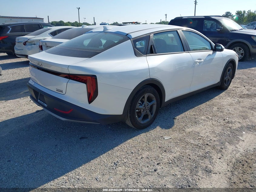 Vin: 3kpft4de3se148006, lot: 46044598, kia k4 lxs 20254